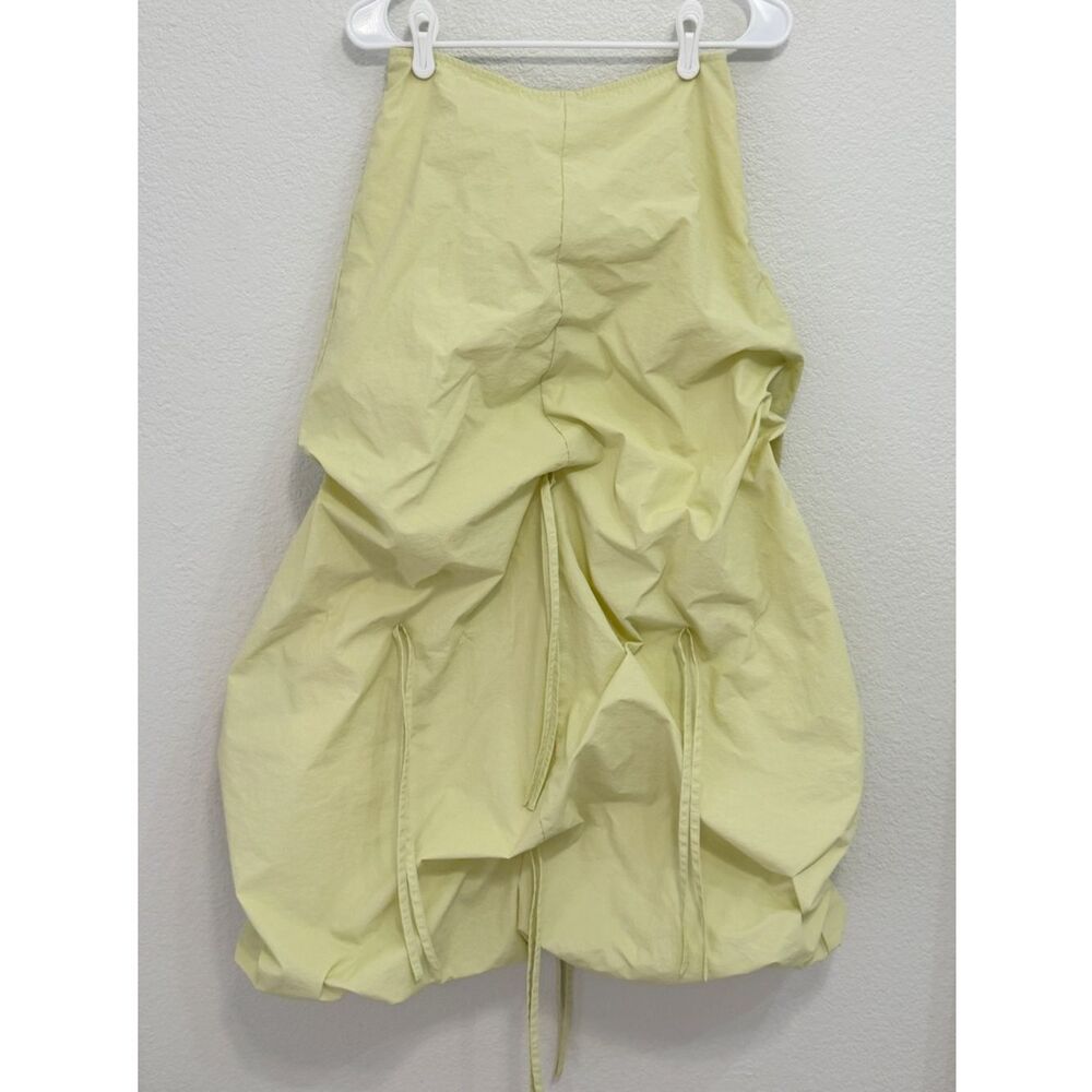 Urban Outfitters Fiona Ruched Maxi Skirt - Picture 2 of 4